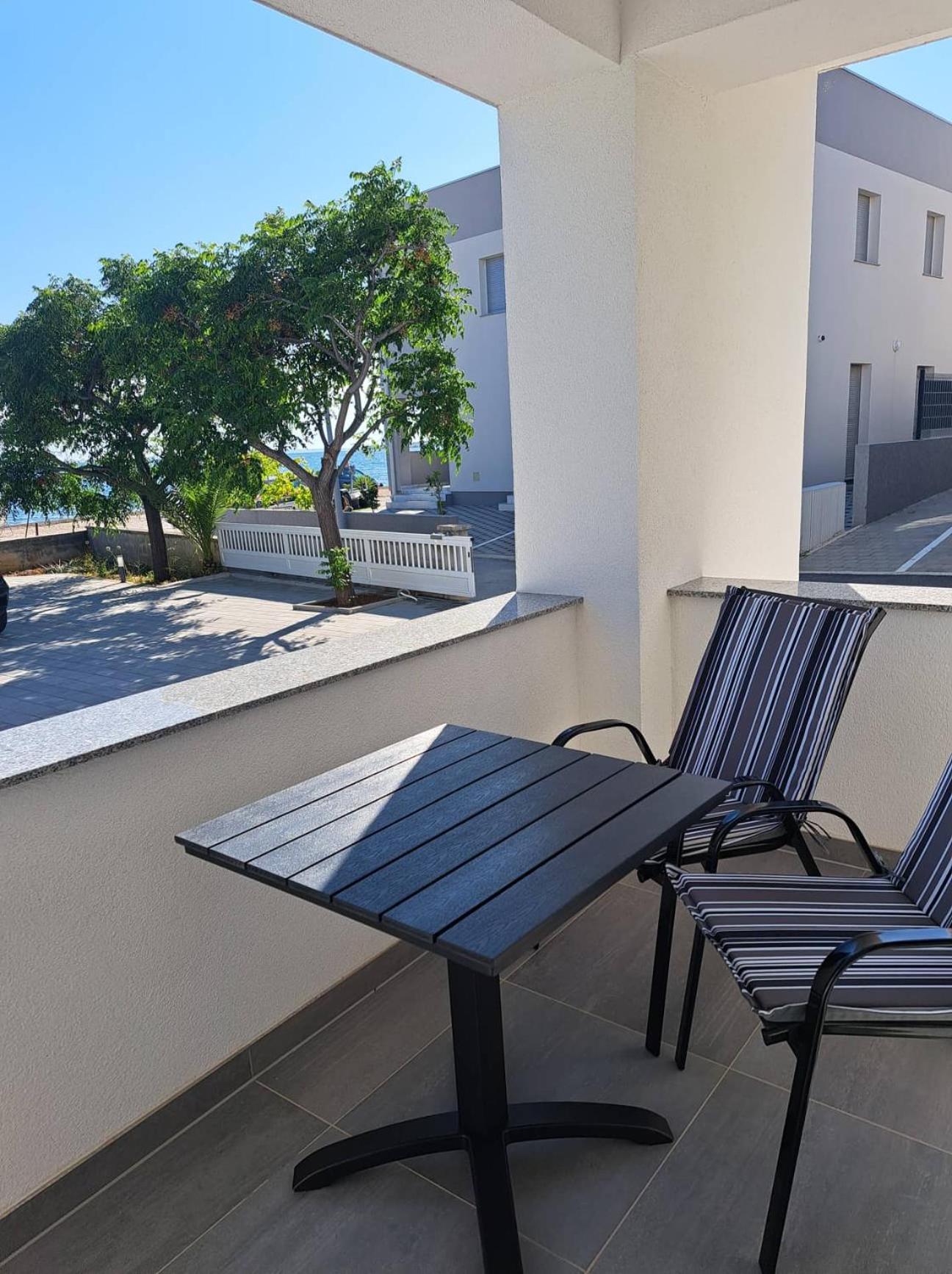 Villa Leptiric Vir Exterior foto